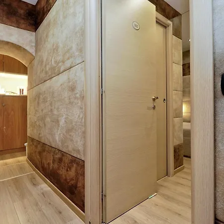 Gialli Vatican 4* Rom