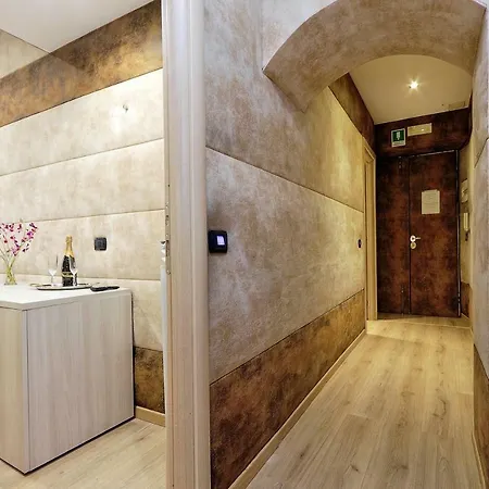 Gialli Vatican 4* Rome